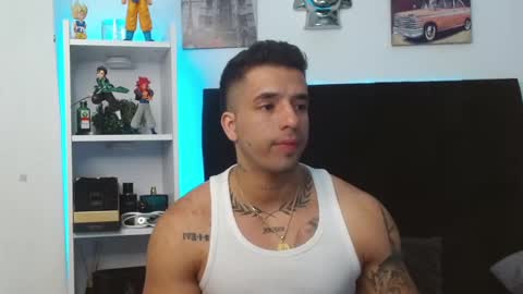 Darius Phoenix  online show from 11, 12, 2024