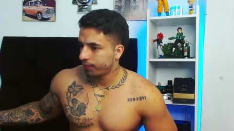 Darius Phoenix  online show from 22, 12, 2024