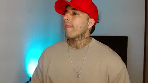 Darius Phoenix  online show from 6, 3, 2026