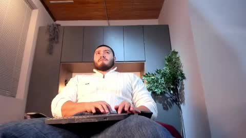 Darius online show from 4, 5, 2026
