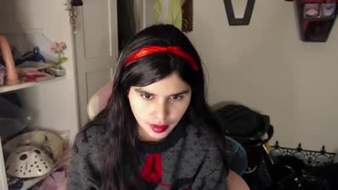 Snapshot of dark_angel_66 chatting on 5, 12, 2024 Moony online show from 5, 12, 2024