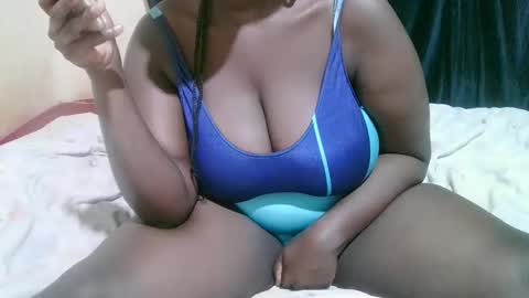 Snapshot of dark_anggel chatting on 11, 10, 2025 dark_anggel online show from 11, 10, 2025