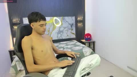 Snapshot of dark_desiree18 chatting on 22, 2, 2026 DARCK online show from 22, 2, 2026