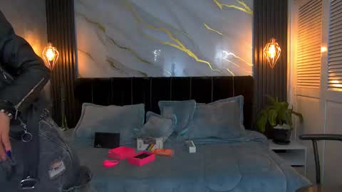 dark_dominika online show from 7, 4, 2026