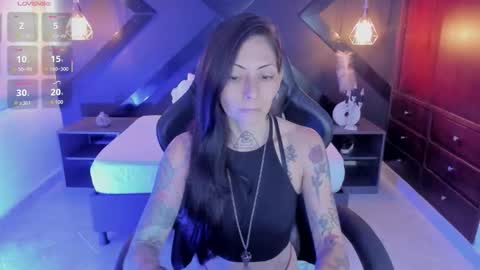 M I K A E L A online show from 1, 12, 2025