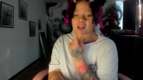 Snapshot of dark_miau chatting on 30, 11, 2025 miau online show from 30, 11, 2025