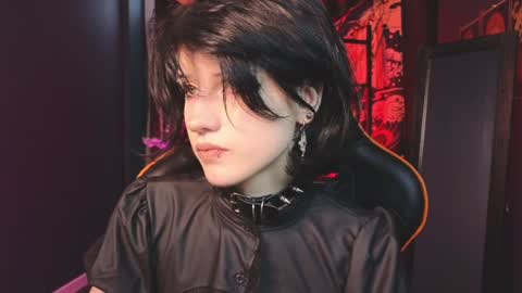 Snapshot of dark_vamp_ chatting on 22, 1, 2025 Vamp online show from 22, 1, 2025