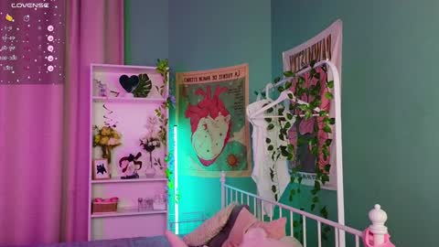 Snapshot of dark_vamp_ chatting on 6, 2, 2025 Vamp online show from 6, 2, 2025