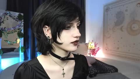 Snapshot of dark_vamp_ chatting on 2, 3, 2025 Vamp online show from 2, 3, 2025