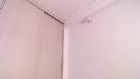  Candy   online show from 27, 2, 2025