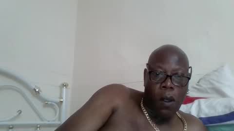 darkchocolat77 online show from 11, 5, 2026