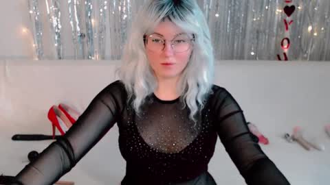 Snapshot of darkheto chatting on 6, 10, 2025 Kelly online show from 6, 10, 2025