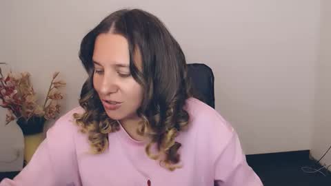 Snapshot of darklure_ chatting on 14, 9, 2025 Anna online show from 14, 9, 2025