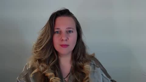 Snapshot of darklure_ chatting on 20, 9, 2025 Anna online show from 20, 9, 2025