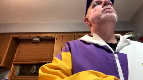 darknite083072 online show from 7, 11, 2025