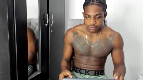 Darktemp  online show from 25, 2, 2026