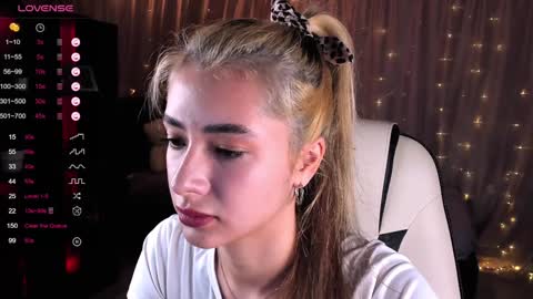 Belle online show from 30, 1, 2025