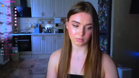 Snapshot of darlina_ryan chatting on 9, 6, 2026 Darlina online show from 9, 6, 2026