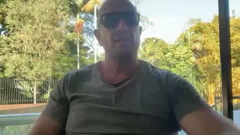 dartanian0001 online show from 15, 9, 2025