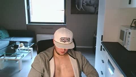 Snapshot of dartanjanas chatting on 24, 10, 2025 Dario online show from 24, 10, 2025