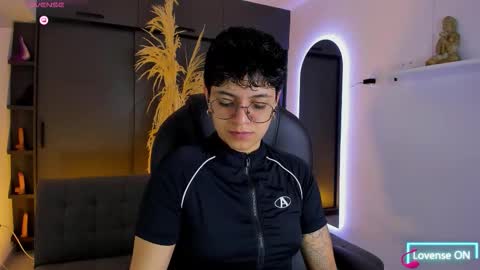 Dass Roman online show from 27, 3, 2026