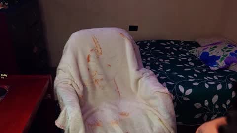 Snapshot of daturastramonium_ chatting on 29, 10, 2025 Marie Anne online show from 29, 10, 2025