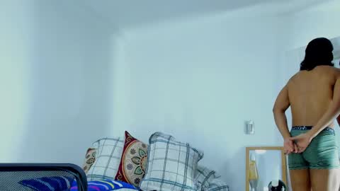 Hey im David that loves to explore and speak their fantasies. Very open talktative and nice. Feel free to chat with me online show from 6, 10, 2025