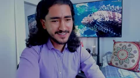 Hey im David that loves to explore and speak their fantasies. Very open talktative and nice. Feel free to chat with me online show from 29, 3, 2026