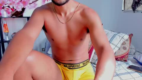 Hey im David that loves to explore and speak their fantasies. Very open talktative and nice. Feel free to chat with me online show from 27, 5, 2026