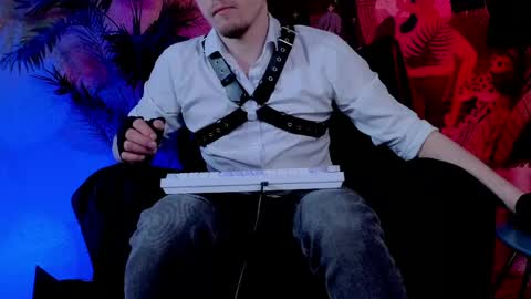 Vincente online show from 7, 4, 2026