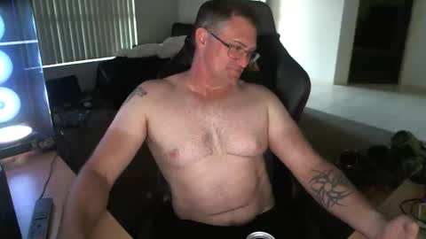 Snapshot of davidpineapple chatting on 4, 12, 2025 davidpineapple online show from 4, 12, 2025