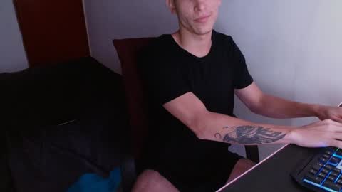 davidsalazar33 online show from 5, 1, 2025