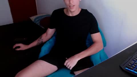 davidsalazar33 online show from 5, 3, 2025