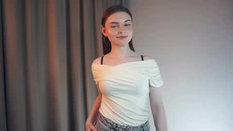 Louise online show from 21, 4, 2026