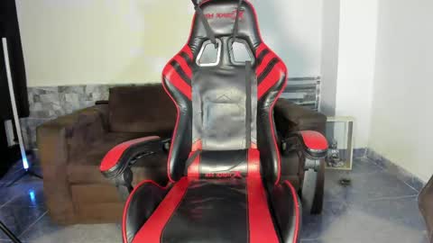 Davinson online show from 15, 4, 2026