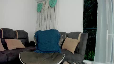 davis  instagram davis alx1 online show from 30, 5, 2026