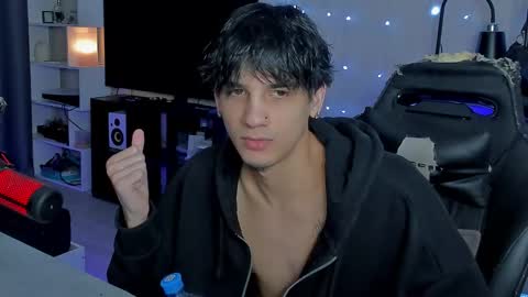 Snapshot of davisross chatting on 9, 1, 2026 davis online show from 9, 1, 2026