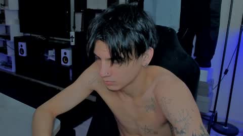 davis online show from 9, 4, 2026