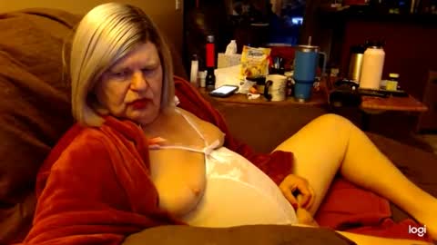 dawndoesall online show from 5, 1, 2025