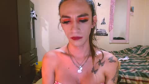 Snapshot of dayanna_01_ chatting on 9, 6, 2026 dayanna_01_ online show from 9, 6, 2026