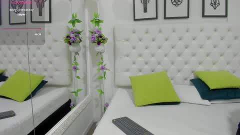 dayhan_santos online show from 30, 9, 2025