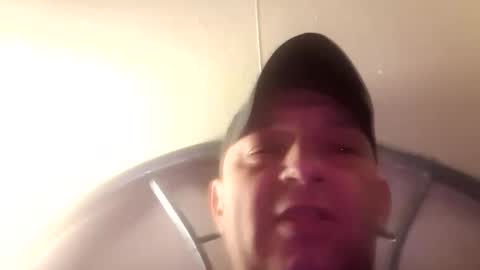 Snapshot of dazzaboxer chatting on 12, 10, 2025 dazzaboxer online show from 12, 10, 2025