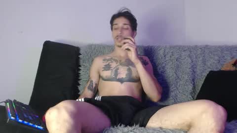 dazzayy online show from 8, 10, 2025