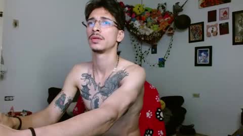 dazzayy online show from 25, 4, 2026