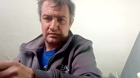 Dazzill online show from 23, 1, 2025