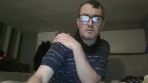 Dazzill online show from 11, 11, 2025