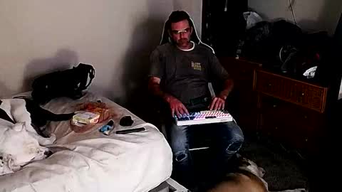 dbfroge online show from 25, 11, 2025