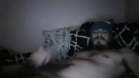 Snapshot of dcredhood chatting on 16, 10, 2025 dcredhood online show from 16, 10, 2025