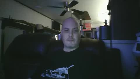 want girl to play with me online show from 2, 2, 2025