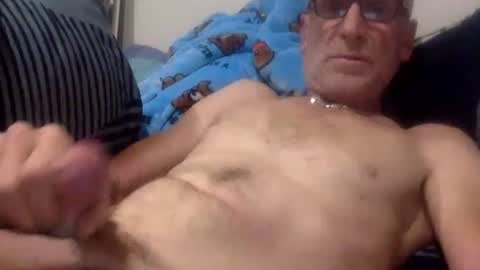 Snapshot of deanofflove221000 chatting on 24, 10, 2025 deanofflove221000 online show from 24, 10, 2025